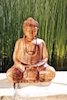 Buddhastatuen aus Holz