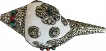 Ritual shell with white metal Puja big