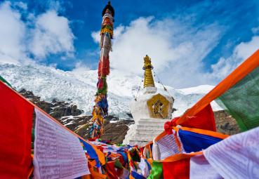 Olaf Schubert : Tibet 2027: Premium-Wandkalender Großformat 48,5 x 44cm
