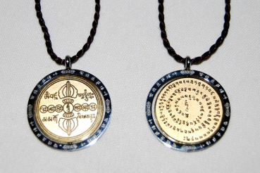 100 Syllable mantra pendant