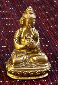 Die 5 Buddha Familien Statuen
