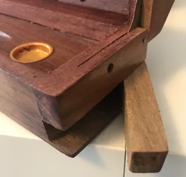 Incense Holder/Tin Buddhas T