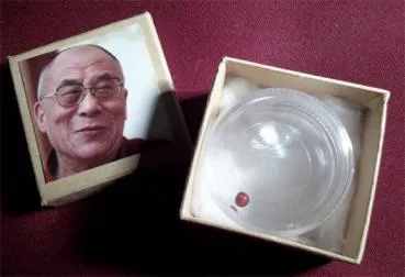 Dalai Lama gesegnete Mani-Rilbus