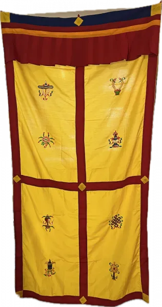 Door curtain with 8 lucky symbols in different colors