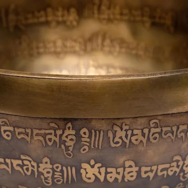 Tibetan singing bowl hand-engraved