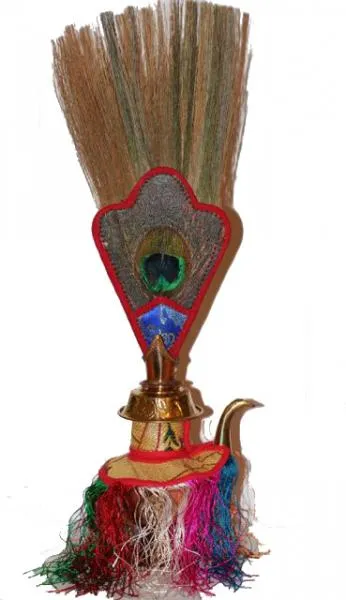 Bumpa Vase brass 7 Inch