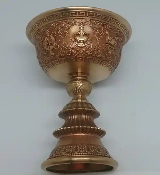 Edle Butterlampe mit 8 Glückssymbolen groß