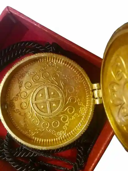 Protection Mandala Gau brass GP